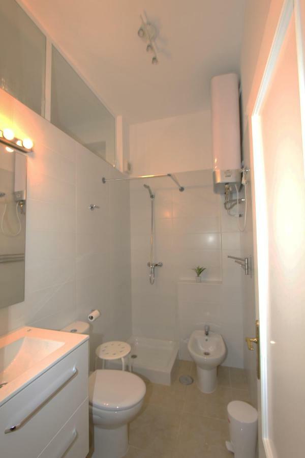 Apartamento Ollerias Màlaga Exteriér fotografie