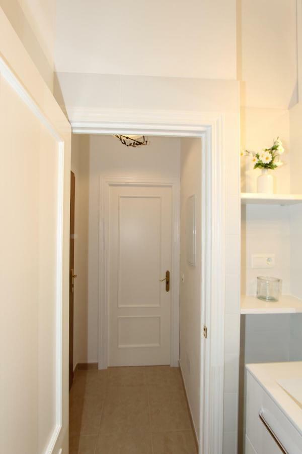 Apartamento Ollerias Màlaga Exteriér fotografie